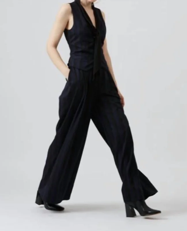 women's petite pantsCambridge Trousers In Navy/black