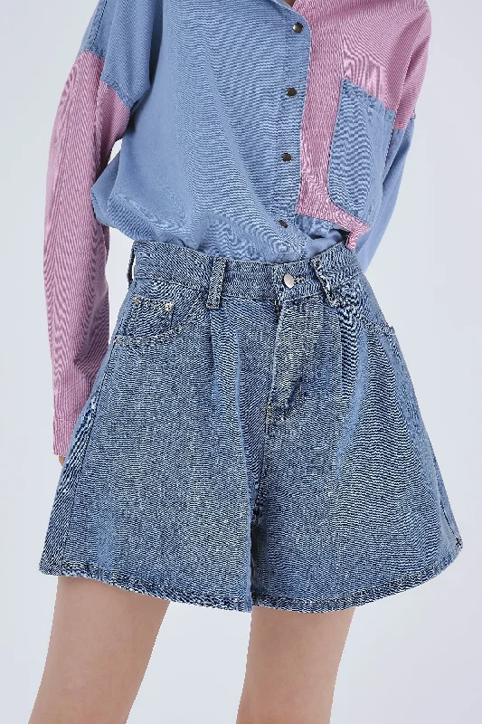 women's boyfriend denim jeansZoe Pintucked Denim Shorts