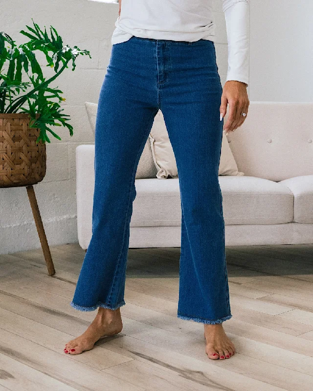 women's denim jeans for a stylish outfitBristol Wide Leg Crop Pants - Medium Wash FINAL SALE