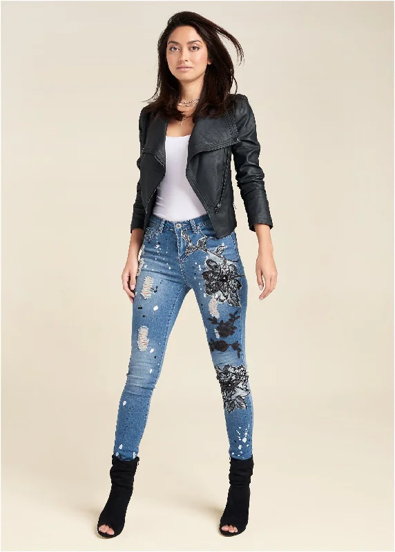 women's denim jeans for a casual FridayFloral Applique Skinny Jeans - Medium Wash