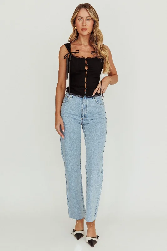 women's denim jeans for a day at the beachAbrand 94 High Straight Petite Walkaway