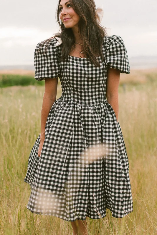 women's work dressesCupcake Dress in Black Gingham