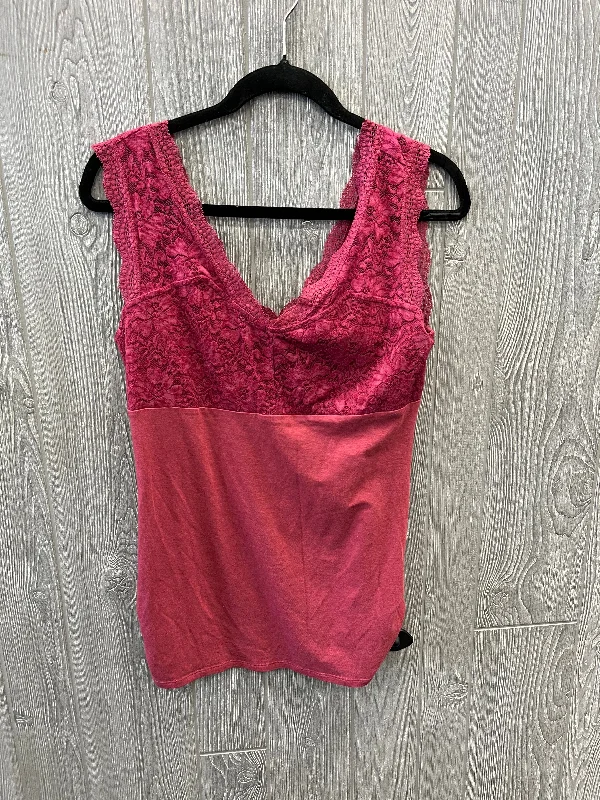 affordable women's topsRed Top Sleeveless Maurices, Size M